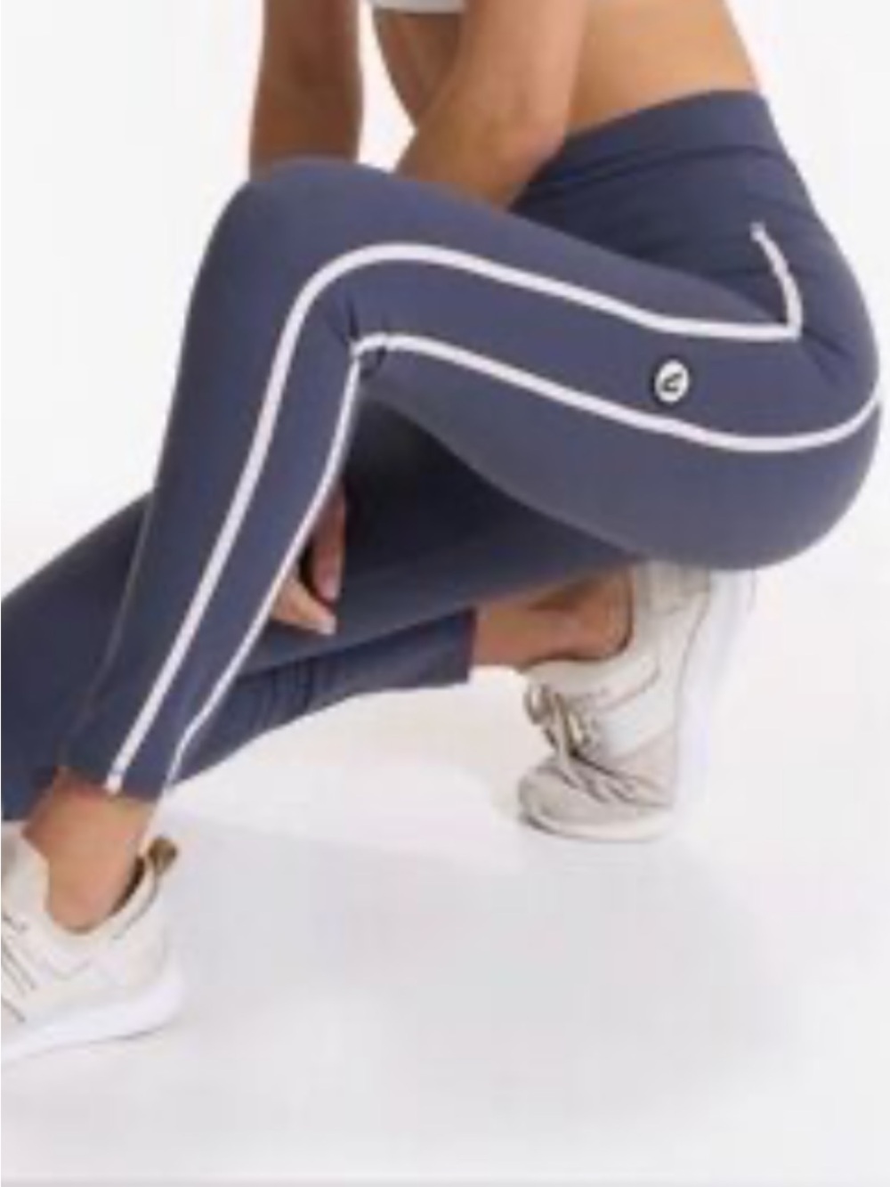 Vuori blue Leggings with White Side Piping